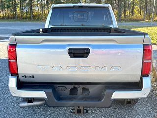2025 Toyota Tacoma in Thetford Mines, Quebec - 5 - w320h240px