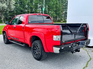 Toyota Tundra DOUBLE CAB SR5 4,7 LITRES  / INSPECTÉ SÉCURITAIRE / SILENCIEUX NEUFS / FREINS MAINS NEUFS 2007 à Thetford Mines, Québec - 6 - w320h240px
