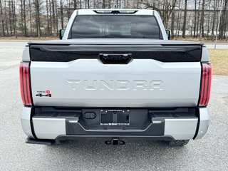 Toyota Tundra PLATINUM HYBRIDE / TOWING PACKAGE / LIFT KIT + PNEUS WRANGLER / ATTACHE SELETTE 2023 à Thetford Mines, Québec - 5 - w320h240px