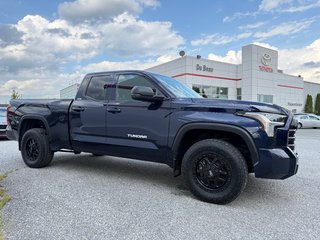 Toyota Tundra SR5 / DOUBLECAB / MAGS + PNEUS HORS ROUTE / 2024 à Thetford Mines, Québec - 4 - w320h240px