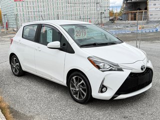 Toyota Yaris Hatchback SE = HYPER RARE / MAGS / AILERON ET ++ / AUBAINE / 2019 à Thetford Mines, Québec - 3 - w320h240px