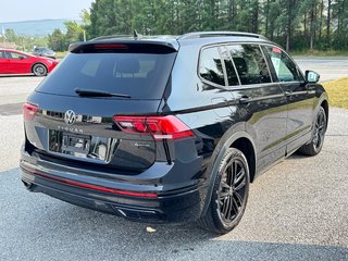 2022 Volkswagen Tiguan COMFORTLINE R-LINE AWD / TRÈS BAS KILOS WOW !! / in Thetford Mines, Quebec - 4 - w320h240px