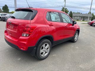 Chevrolet Trax LS 2020 à Chandler, Québec - 3 - w320h240px