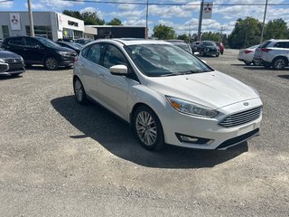 Ford Focus Titanium 2015 à Chandler, Québec - 2 - w320h240px