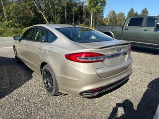 Ford Fusion SE 2018 à Chandler, Québec - 5 - w320h240px