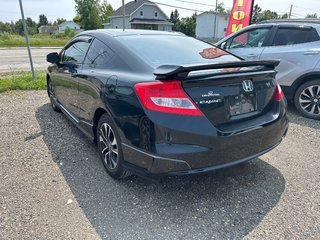 2013 Honda Civic Cpe LX in Chandler, Quebec - 4 - w320h240px