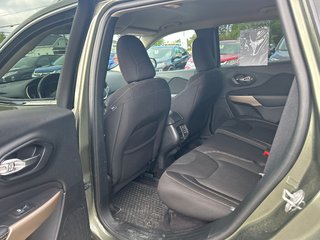 Jeep Cherokee North 2018 à Chandler, Québec - 6 - w320h240px