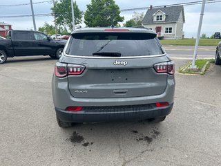 2024 Jeep Compass Sport in Chandler, Quebec - 6 - w320h240px