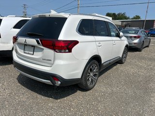 2018 Mitsubishi Outlander ES in Chandler, Quebec - 3 - w320h240px