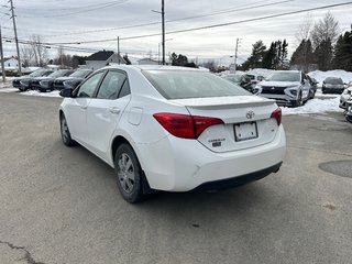 2017 Toyota Corolla SE in Chandler, Quebec - 5 - w320h240px
