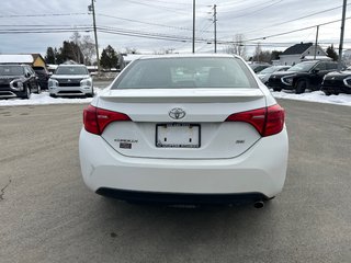 2017 Toyota Corolla SE in Chandler, Quebec - 4 - w320h240px