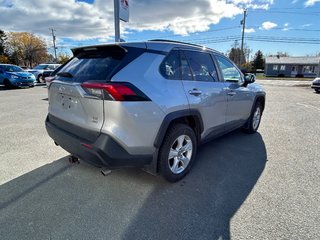 2019  RAV4 LE in Chandler, Quebec - 3 - w320h240px