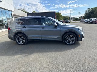 Volkswagen Tiguan Highline 2021 à Chandler, Québec - 2 - w320h240px