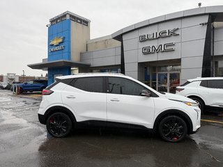 BOLT EUV LT 2023 à Drummondville, Québec - 3 - w320h240px