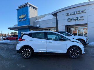 2019 Chevrolet Bolt EV LT in Drummondville, Quebec - 3 - w320h240px