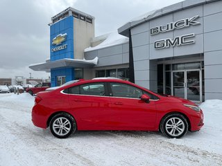 2018 Chevrolet Cruze LT in Drummondville, Quebec - 3 - w320h240px