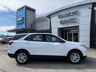2018 Chevrolet Equinox LS in Drummondville, Quebec - 3 - w320h240px