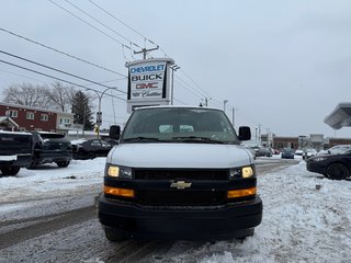 2022 Chevrolet Express Cargo Van LWB in Drummondville, Quebec - 2 - w320h240px