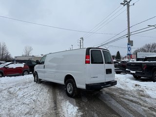 2022 Chevrolet Express Cargo Van LWB in Drummondville, Quebec - 5 - w320h240px