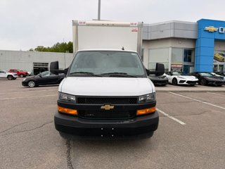 2025 Chevrolet Express Commercial Cutaway 3500 VAN 159 in Quebec, Quebec - 2 - w320h240px
