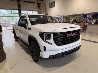 2024 GMC Sierra 1500 Elevation in Quebec, Quebec - 3 - w320h240px