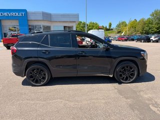 2022 GMC Terrain SLT in Quebec, Quebec - 5 - w320h240px