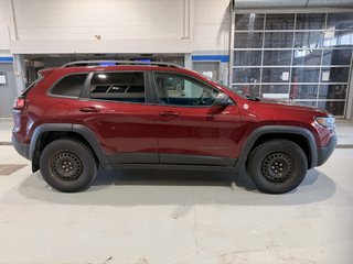 2020 Jeep Cherokee Trailhawk in Quebec, Quebec - 4 - w320h240px