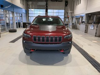 2020 Jeep Cherokee Trailhawk in Quebec, Quebec - 2 - w320h240px