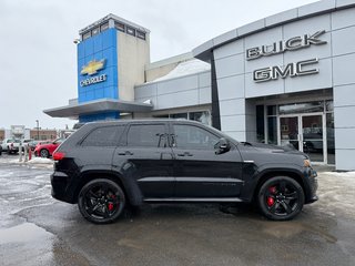 2014 Jeep Grand Cherokee SRT8 in Drummondville, Quebec - 3 - w320h240px