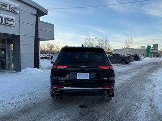 Jeep Grand Cherokee Summit 2023 à Drummondville, Québec - 4 - w320h240px