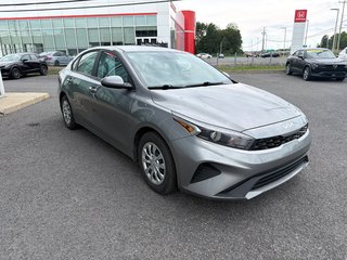 2022 Kia Forte LX
