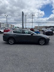 Mazda3 GX 2022
