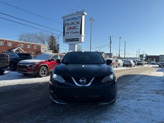 2017 Nissan Qashqai S in Drummondville, Quebec - 2 - w320h240px