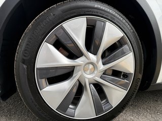2024 Tesla Model Y STD RANGE in Drummondville, Quebec - 6 - w320h240px