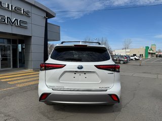 2023 Toyota Highlander Hybrid Limited in Drummondville, Quebec - 4 - w320h240px