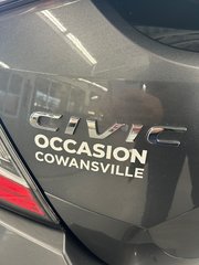 2017  Civic Hatchback LX in Cowansville, Quebec - 5 - w320h240px