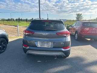Hyundai Tucson SE CUIR TOIT PANO CAMERA VOLANT SIEGES CHAUFFANTS 2017 à Cowansville, Québec - 3 - w320h240px
