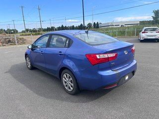 Kia Rio Base Manuelle 2013 à Cowansville, Québec - 2 - w320h240px