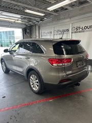 2016 Kia Sorento 2.4L LX in Cowansville, Quebec - 6 - w320h240px