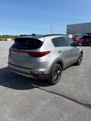 2022 Kia Sportage EX / AWD in Cowansville, Quebec - 5 - w320h240px