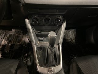 2016 Mazda CX-3 GX in Cowansville, Quebec - 6 - w320h240px