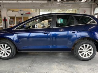 Mazda CX-7 GX 2011 à Cowansville, Québec - 2 - w320h240px