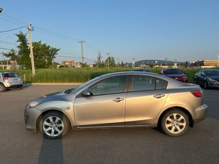 Mazda 3 GXpp 2010 à Cowansville, Québec - 2 - w320h240px