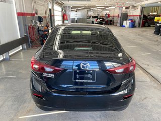 Mazda 3  2015 à Cowansville, Québec - 4 - w320h240px