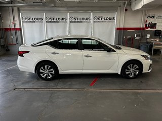 2024  Altima S | AWD in Cowansville, Quebec - 2 - w320h240px