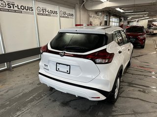 Nissan Kicks Play S 2025 à Cowansville, Québec - 3 - w320h240px