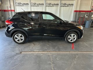 Nissan Kicks S 2020 à Cowansville, Québec - 2 - w320h240px