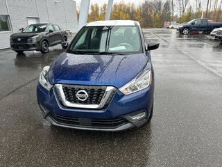 2020 Nissan Kicks SV in Cowansville, Quebec - 2 - w320h240px
