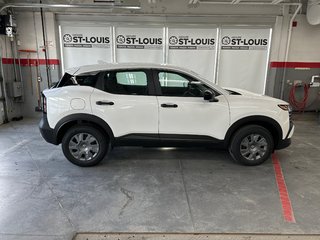 Nissan Kicks S 2025 à Cowansville, Québec - 5 - w320h240px