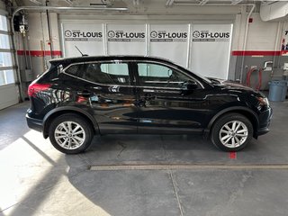 2019 Nissan Qashqai S AWD in Cowansville, Quebec - 2 - w320h240px